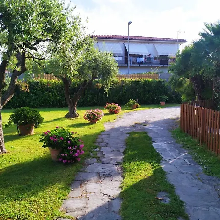 Tra Mare E Marmo Bed & Breakfast