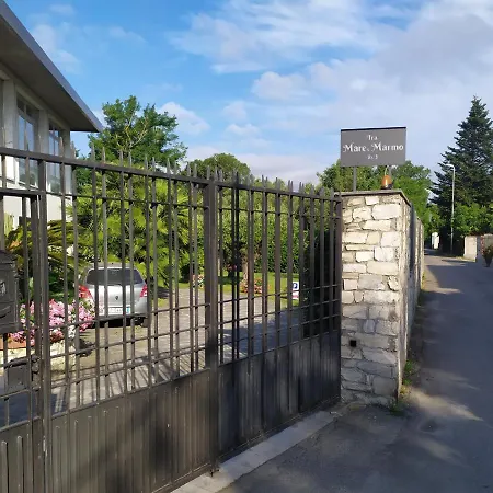Tra Mare E Marmo Bed & Breakfast