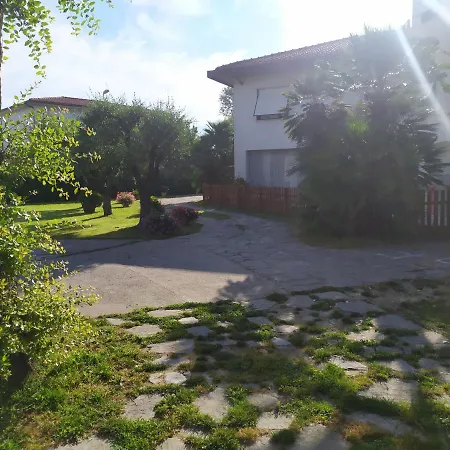 Tra Mare E Marmo Bed & Breakfast 3*