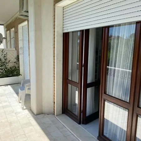 Tra Mare E Marmo Bed & Breakfast