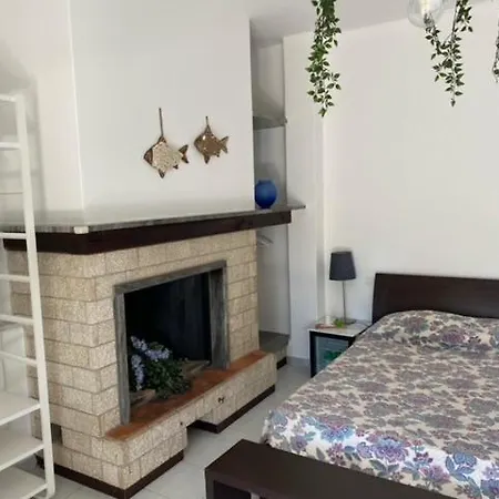 فندق مبيت وإفطار Tra Mare E Marmo