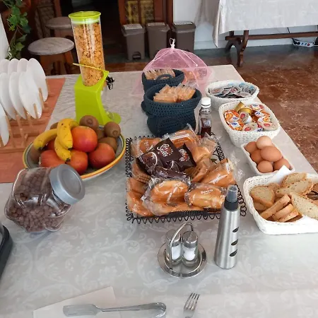 Tra Mare E Marmo 3* مارينا دي كارّارا