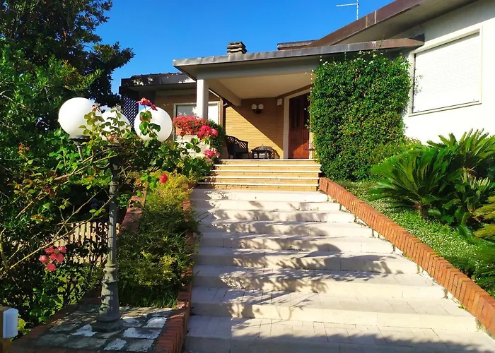 Tra Mare E Marmo Bed & Breakfast 3*
