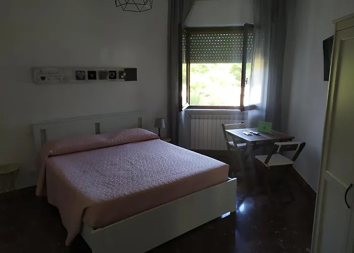 Tra Mare E Marmo Bed & Breakfast 3*