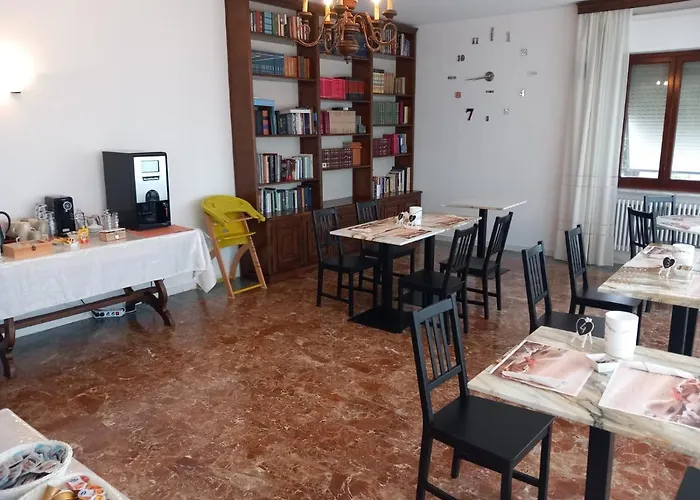 Bed & Breakfast Tra Mare E Marmo 3*