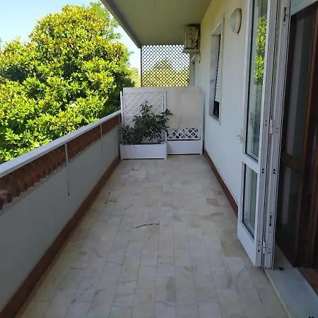 Tra Mare E Marmo 3* Marina Di Carrara