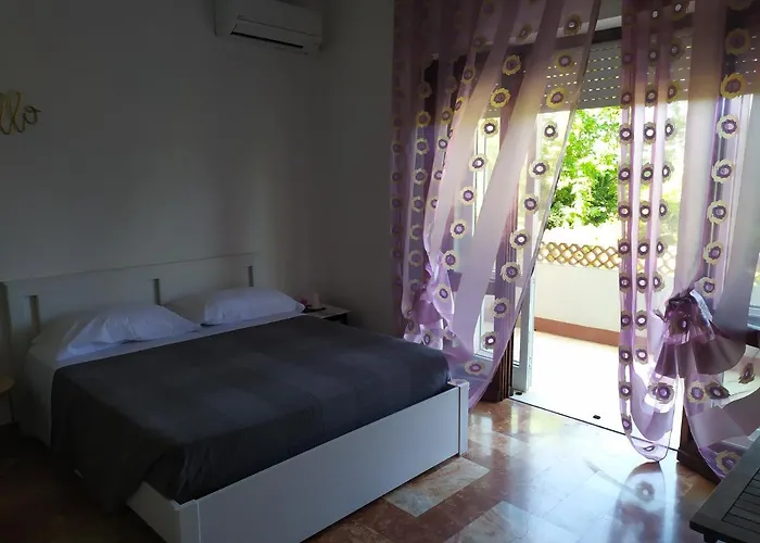 Tra Mare E Marmo Bed and breakfast 3*