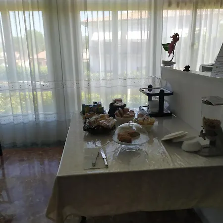 Tra Mare E Marmo